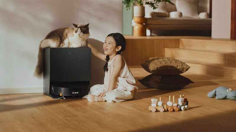 Giải mã công nghệ con lăn tự làm sạch của Roborock: Khi các vết bẩn cứng đầu được xử lý theo cách hoàn toàn khác biệt.